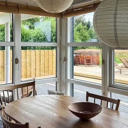 Three-bedroom In Oster Assels 3 Sillerslev