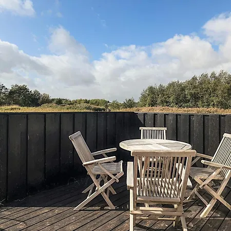 6 Person In Oster Assels-by Traum * Sillerslev